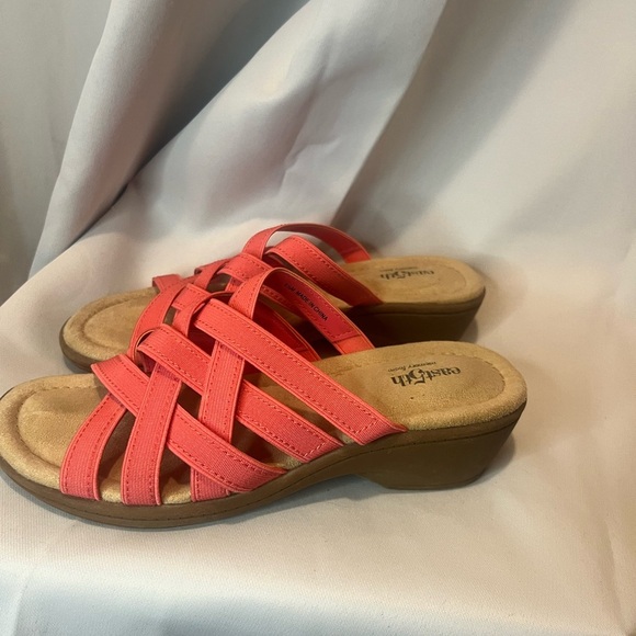 East 5TH Memory Foam Women's  Size 6.5 mCoral Wedge Slip On Shoes Sandals - Picture 1 of 6
